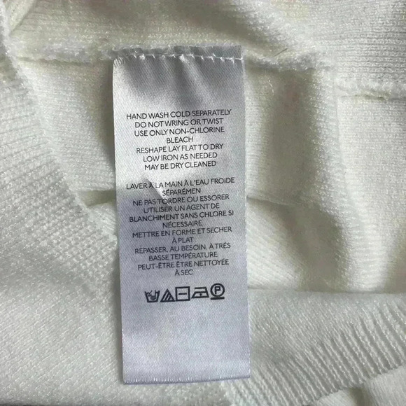 Urban Outfitters Ulla Cut Out Sweater Cream Size Medium - Picture 5 of 5